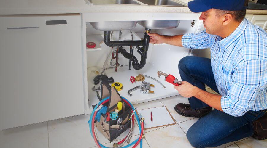 Local water heater installation in Gladewater, TX